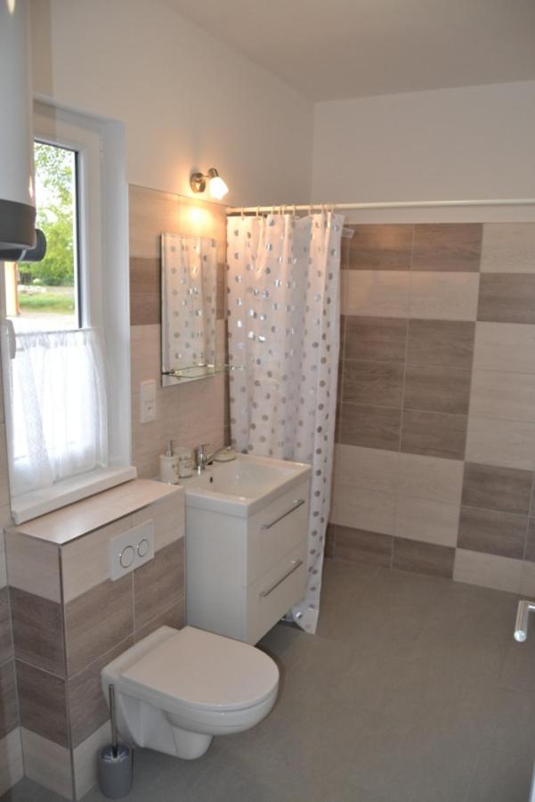 Modry Apartman 1 Znojmo Luaran gambar